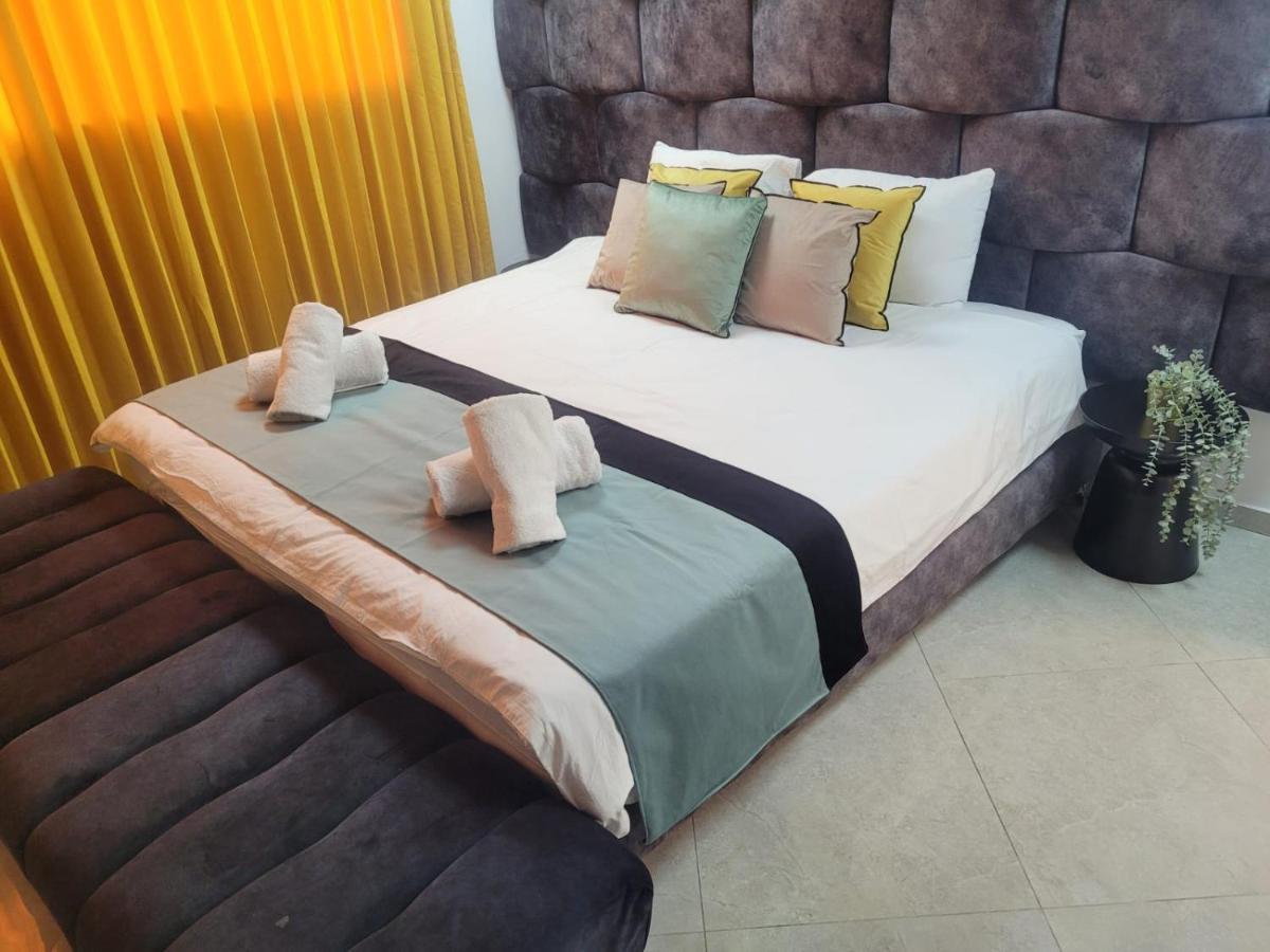 Yalarent Malina Motel In Тиберия Екстериор снимка